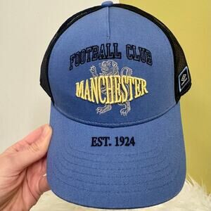Umbro Manchester City Football Soccer Blue Black Mesh Snapback Trucker Hat NEW